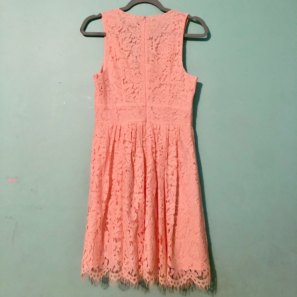 Dress - Picture 2 of 6
